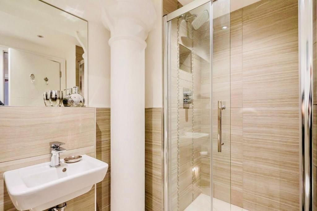 City Centre Apartment マンチェスター エクステリア 写真