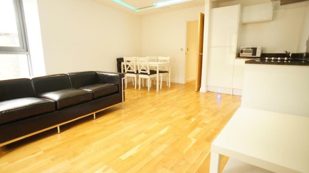 City Centre Apartment マンチェスター エクステリア 写真